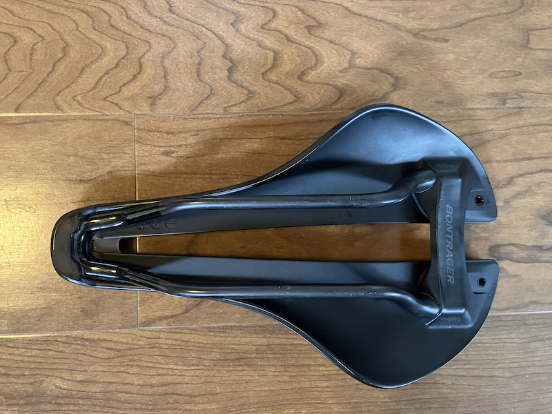 2024 Bontrager Aeolus Pro saddle. 145mm. Carbon rails For Sale