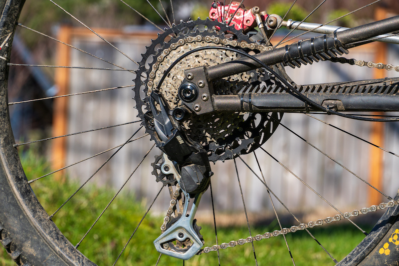 Microshift's New 11-Speed Wide Range MTB Drivetrain is Only $230