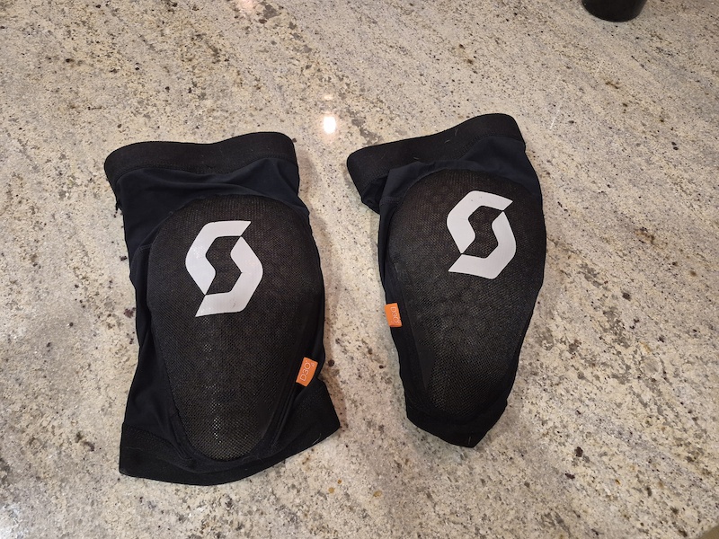 2024 Scott Solider 2 knee pads For Sale