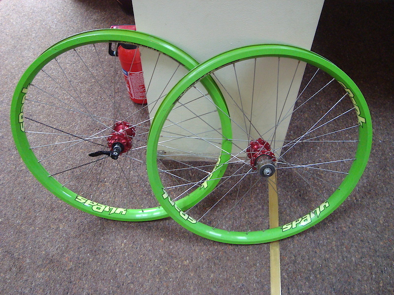 Stilly Rims 2010 Spank Stiffy Rims or Wheel set in green For Sale