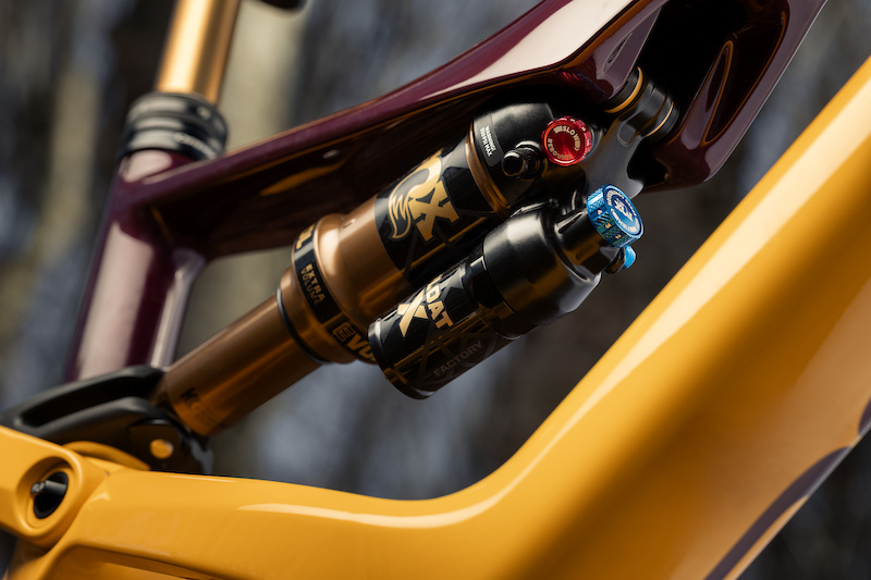 First Look: Fox Updates Float X & DHX Shocks - Pinkbike