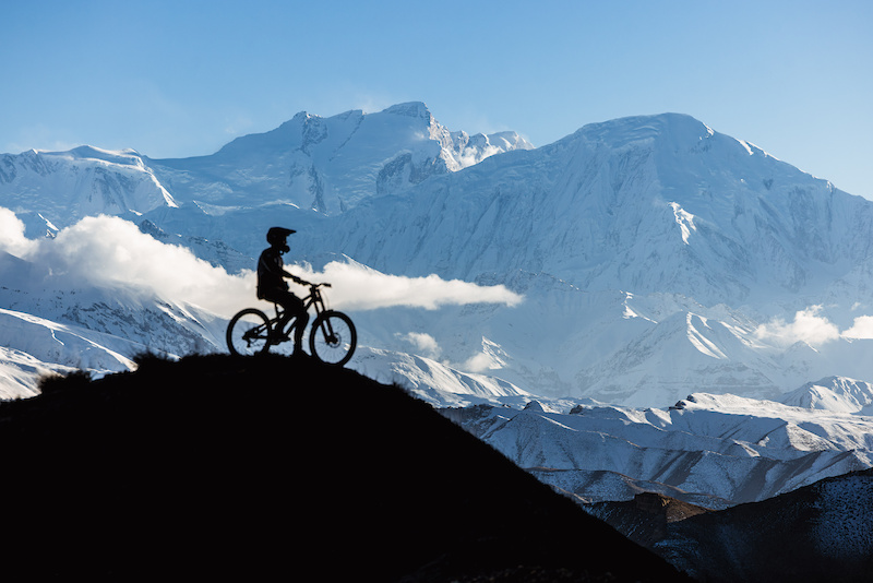 The Top 10 MTB Video from March 2026 - Pinkbike