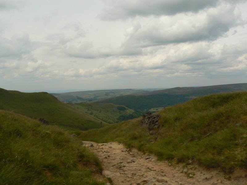 Trail from the A6187 to Hayfield