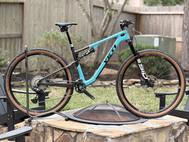 2025 Custom build Yeti ASR Turq For Sale