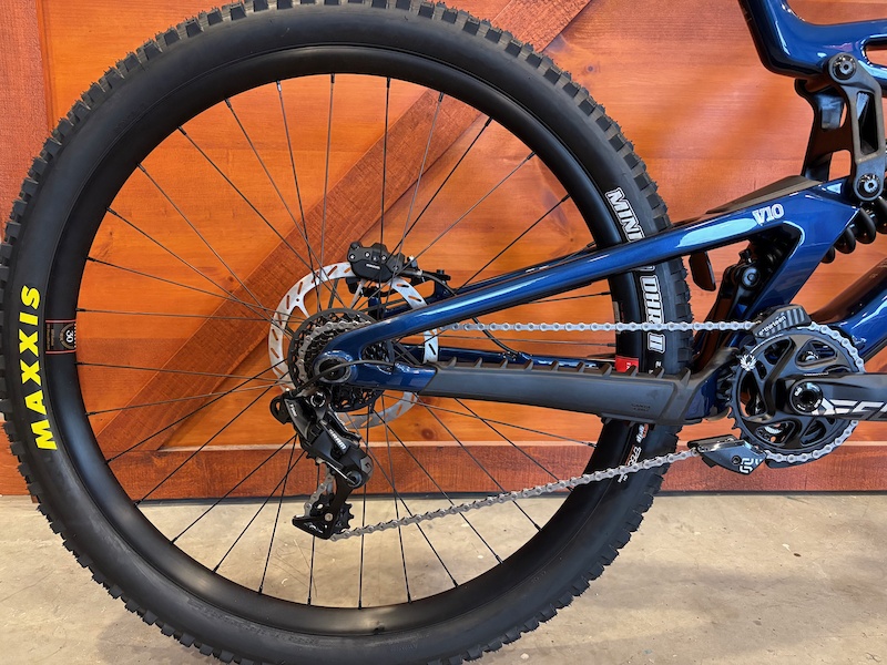 2026 Santa Cruz V10 8 CC DH S For Sale