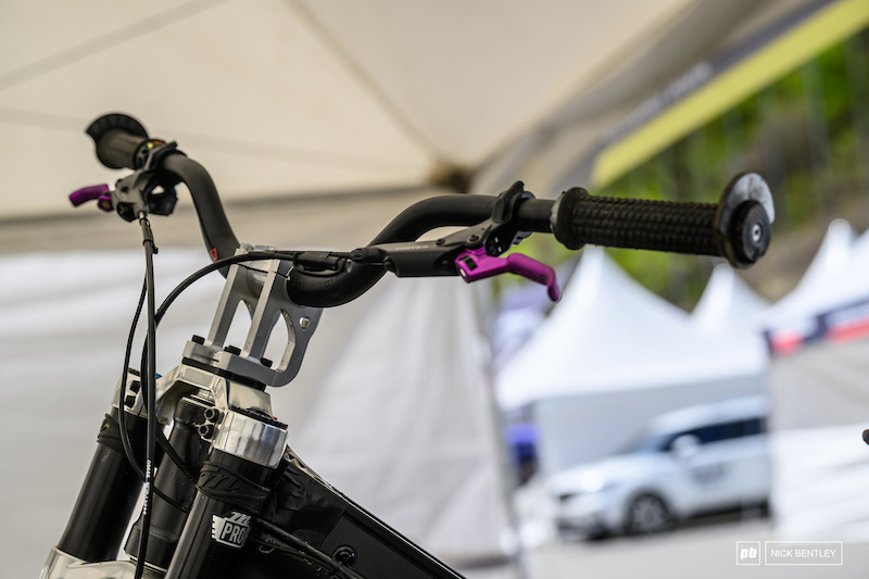 DH Tech Randoms: 2026 South Korea World Cup - Pinkbike