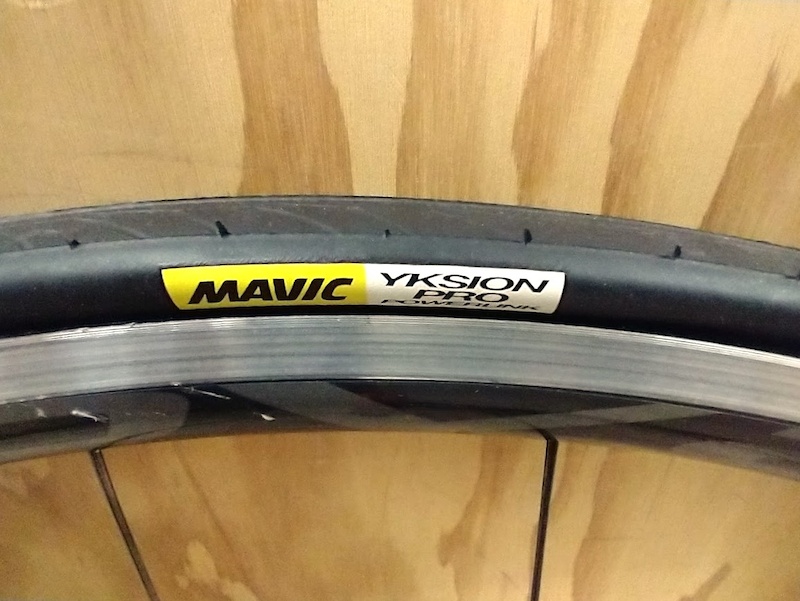Mavic Yksion Pro Powerlink Rear Tire For Sale
