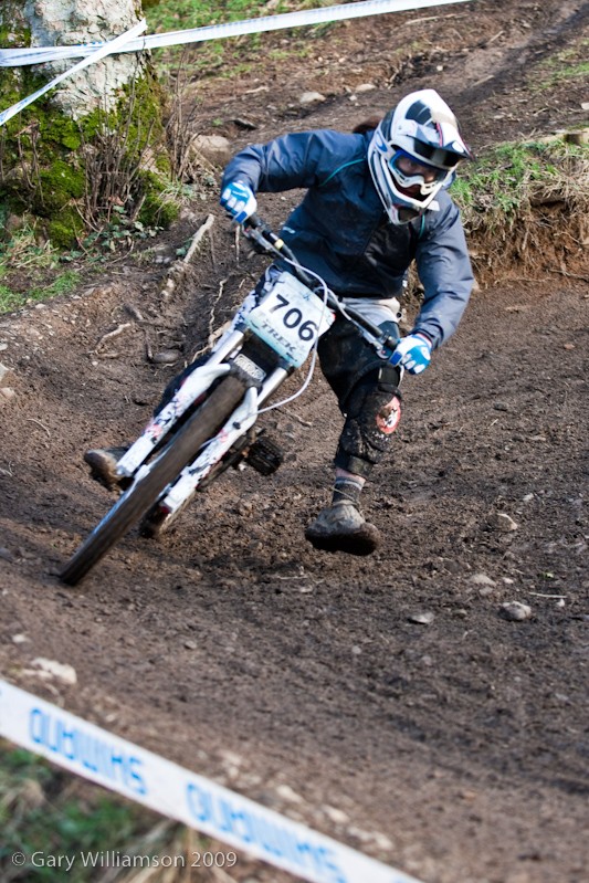 For Innerleithen Race Report - Alpine Bikes Winter Series Round 1.  Provided by www.garywilliamson.co.uk