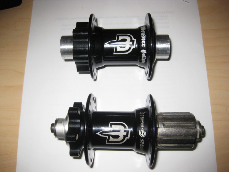 Brave Machine Hubs Black 36H (20mm/135QR) For Sale brave machine