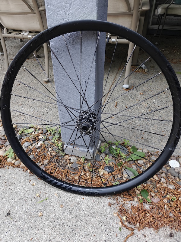 27.5 Carbon Atomik Berd Spokes For Sale