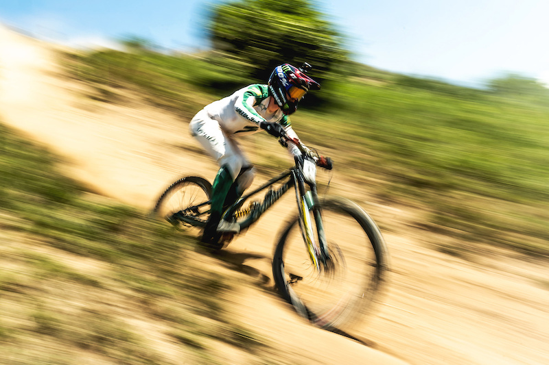 What We Learned From the Qualifying Carnage at the Loudenvielle DH World Cup