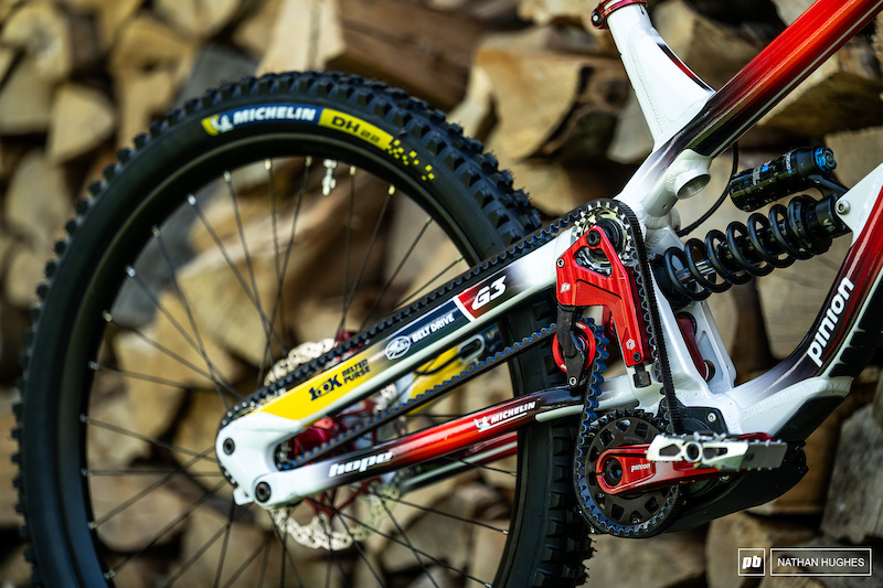Bike Check: Valentina Roa Sánchez's MS Racing Zerode G3