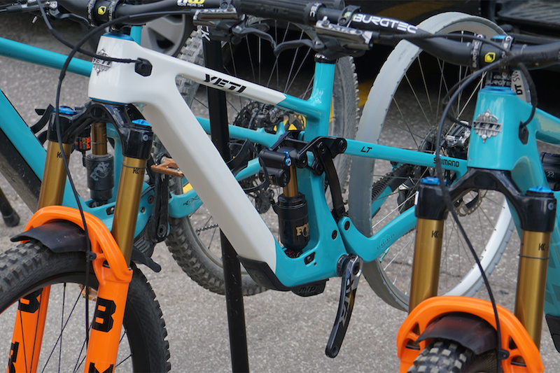 YETI イエティ 575 エンデューロモデル フレームサイズS ターコイズ Yeti 575 Enduro Mountain Bike