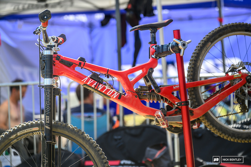 Tech Randoms: Andorra DH World Cup 2026 - Pinkbike