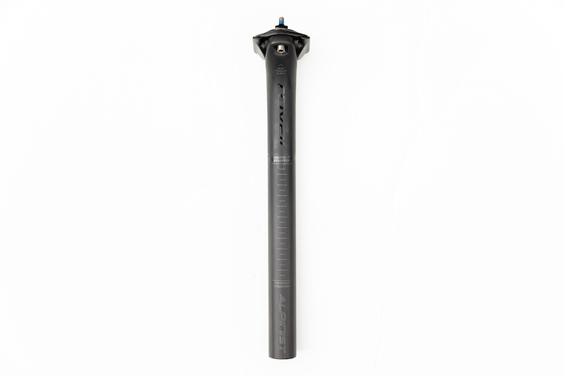 Specialized Roval Alpinist Carbon Seatpost 27.2x300mm For Sale