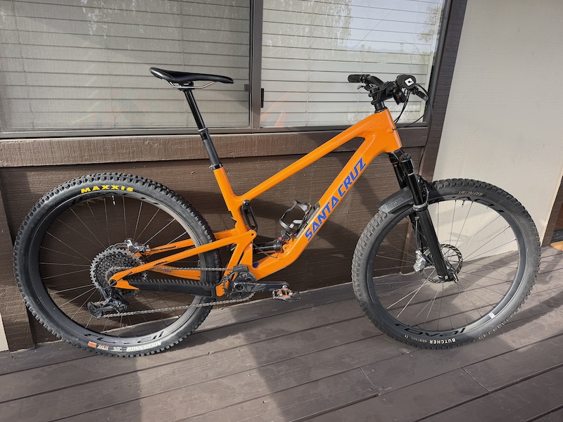 Hs2 Size Train 2024 SANTA CRUZ TALLBOY V5, CARBON WHEELS, X01, RS ULTIMATE For Sale