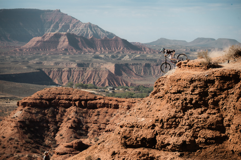Robin Goomes wins Red Bull Rampage women's final