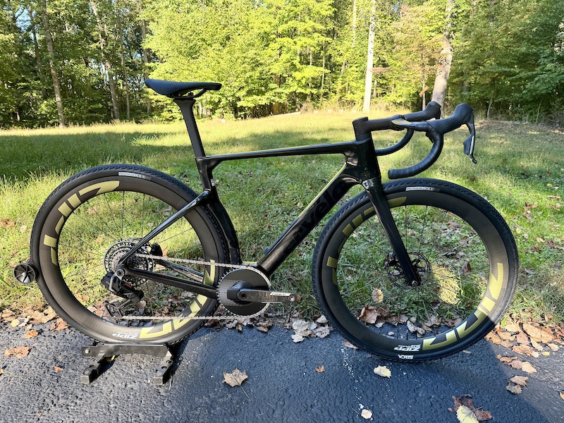 2026 Cervelo Aspero 5. Zipp XPLR SW, Force, Enve Bars For Sale