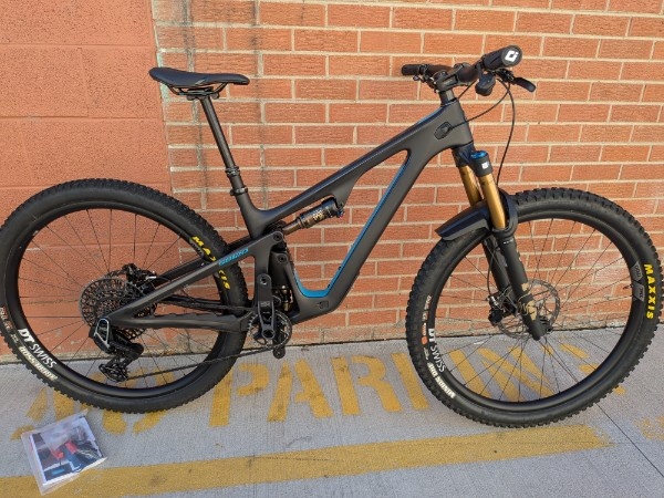 Yeti Cycles Invisiframe 2026 YETI SB120 SRAM X0 AXS & Motive Silver For Sale