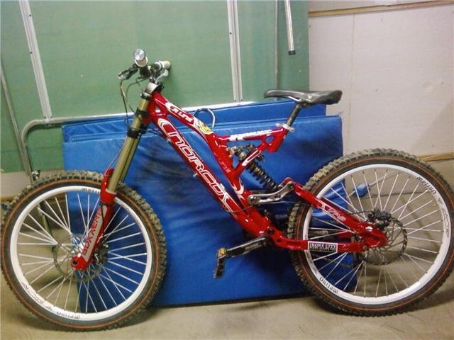 My 2008 Norco A line with Azonic outlaws boxxer team and gettin dhx 5 soon