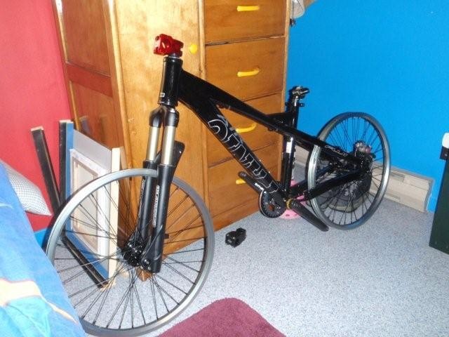 MY new bike I am  building up..almost done...plz comment