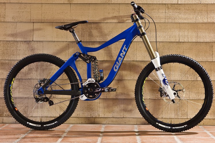 new 2010 giant glory DH..