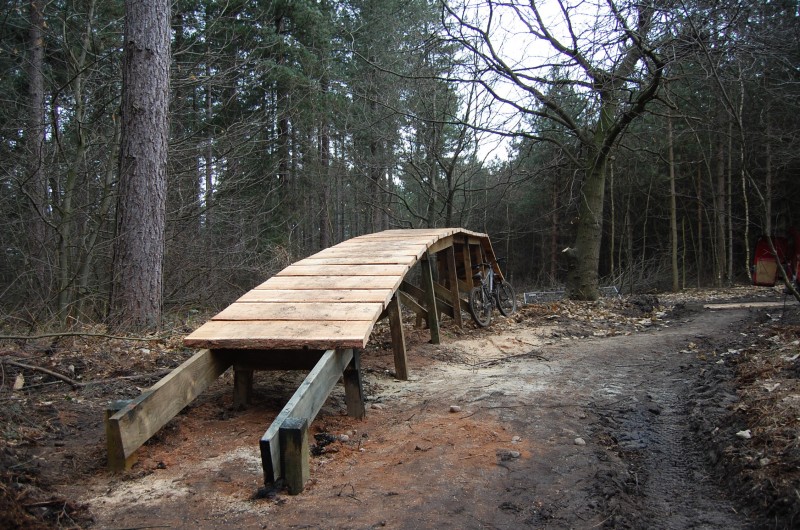 first feature at sherwood pines, still got to put in the landing