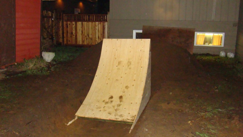 5 foot tall wood kicker that gonna be to a 7 foot mulclh landing