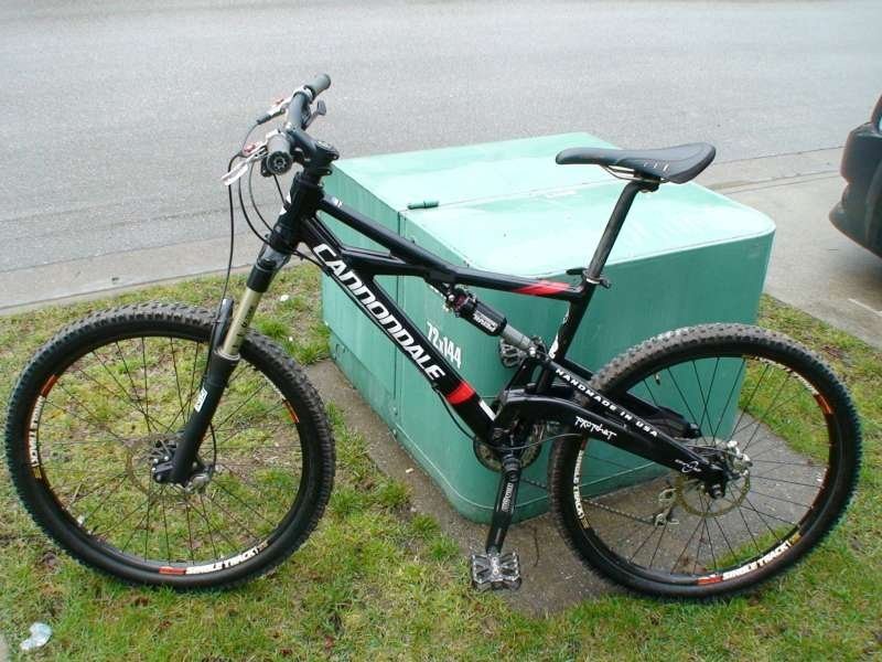 2007 Cannondale Prophet MX 2 medium black FRAME + EXTRAS