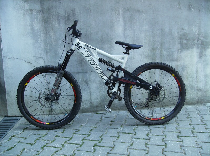 Sexiest downhill bikes/frames out there #2(NO posting of own bike ...