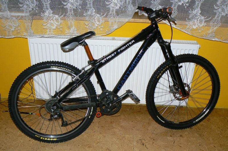 bike with new maxxis high roller :)