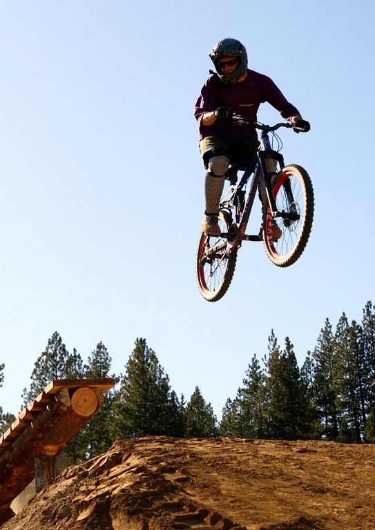 Thanks to Jon at Tapper Photography, and www.sallgoodsports.com/ hitting up the newly finished log jump
