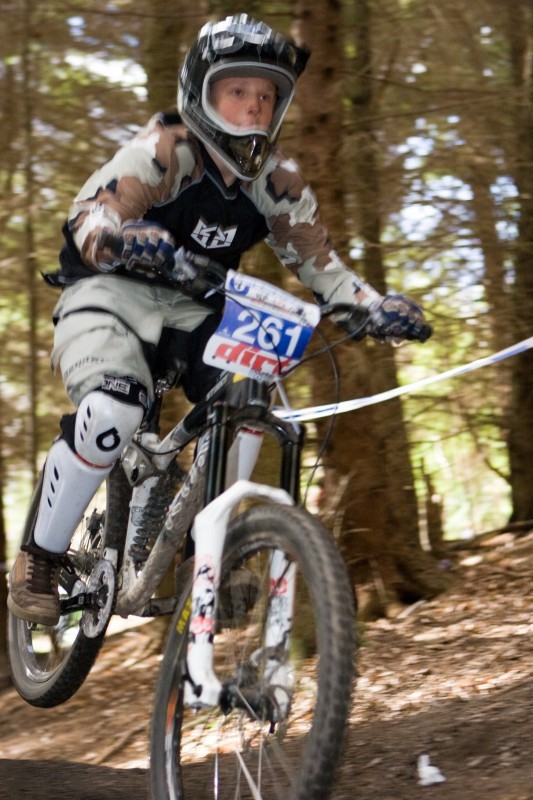 james wakely (me) racing th fod 661 mini downhill race