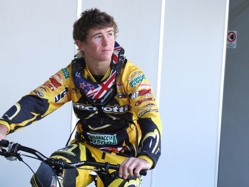 Brook MacDonald, Ancillotti's official junior rider, in Doganaccia. Ancillotti Doganaccia Racing Team 2009