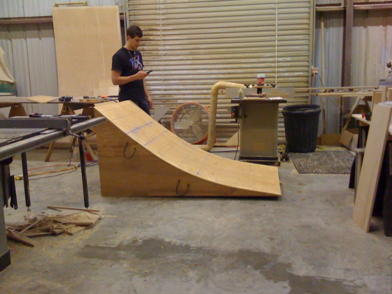Side view of the kicker.  3' tall and 6' long.  40 degree lip angle