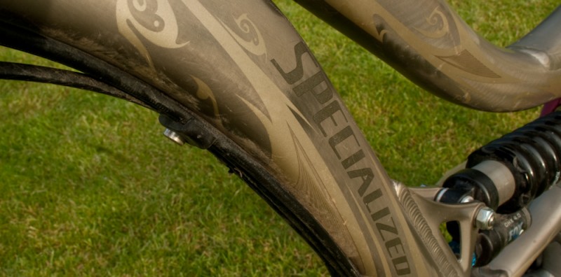 Specialized SX Trail One - Specialized logo and decal detail.