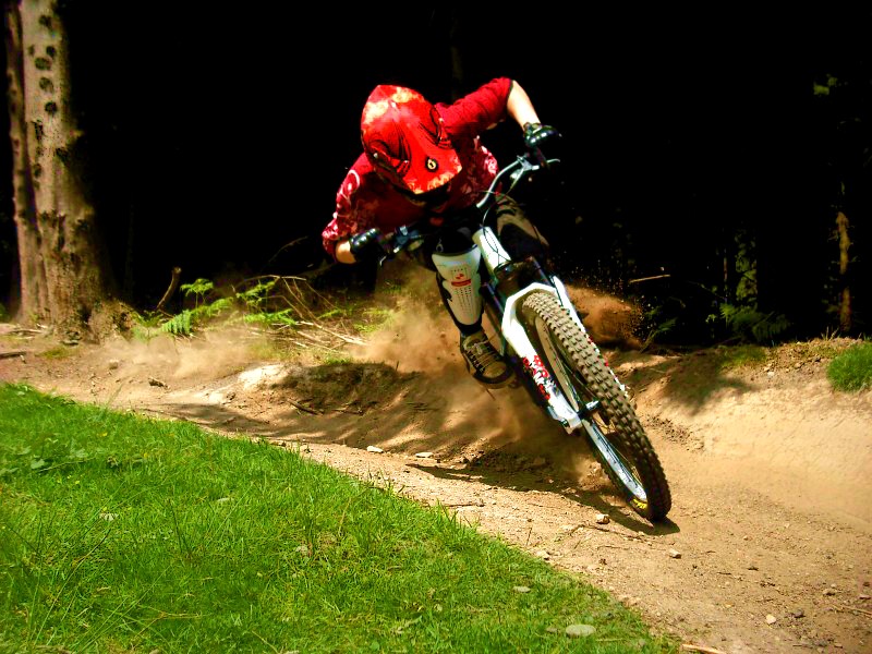 rob drifting into the berm after the big table
(damn close to wiping out!)