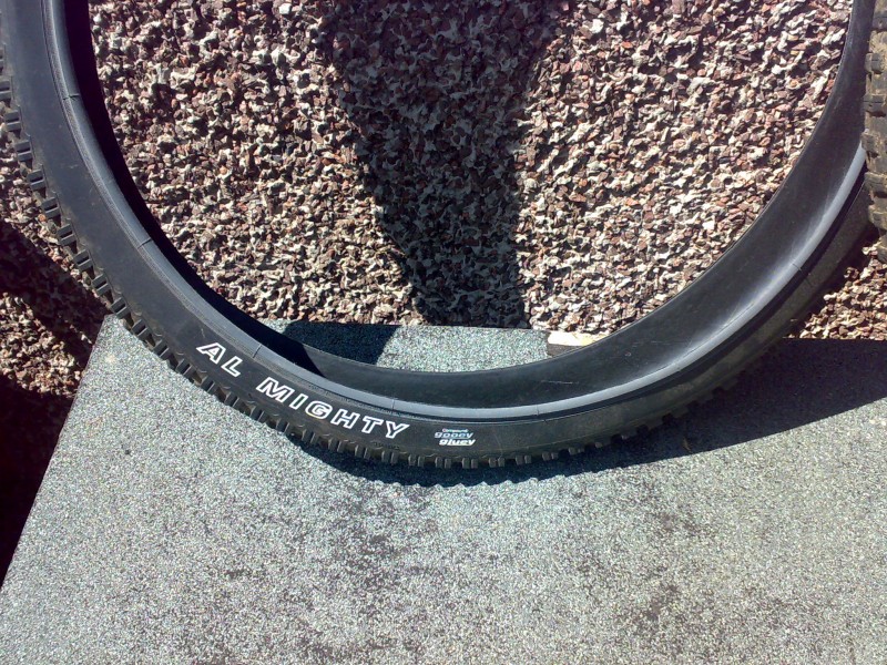Schwalbe al mighty tyre, 2.5. In mint condition. For sale.
