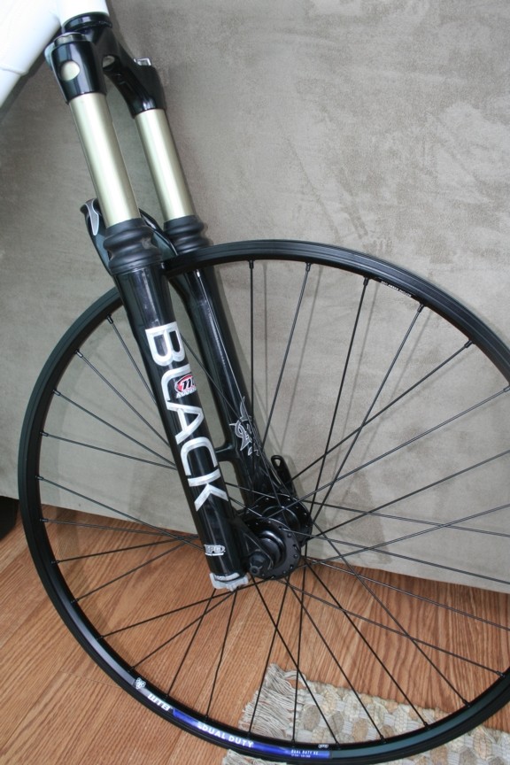 Manitou Black Elite 100 - 120 mm w/ wheel For Sale