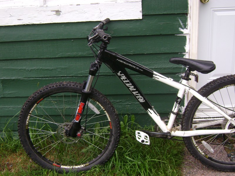 my full bike with new fork and pedles