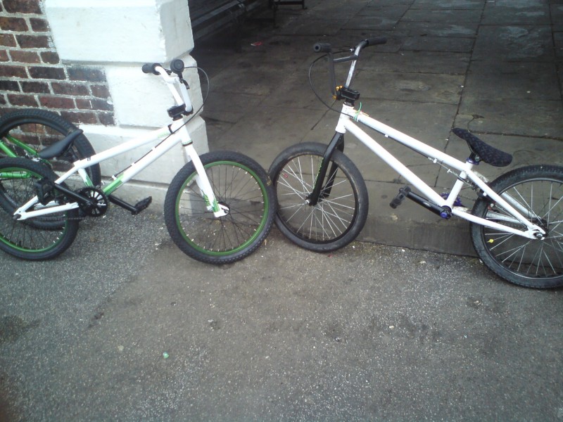 stolen riot bmx