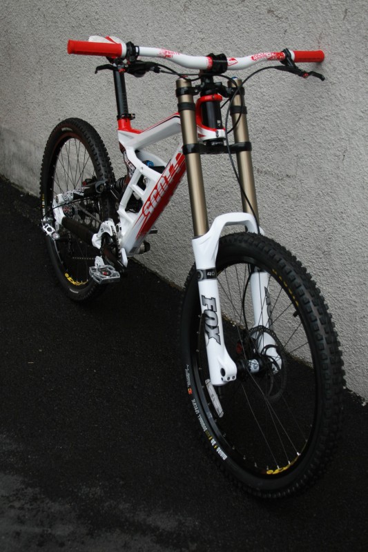 scott gambler dh 10 2009