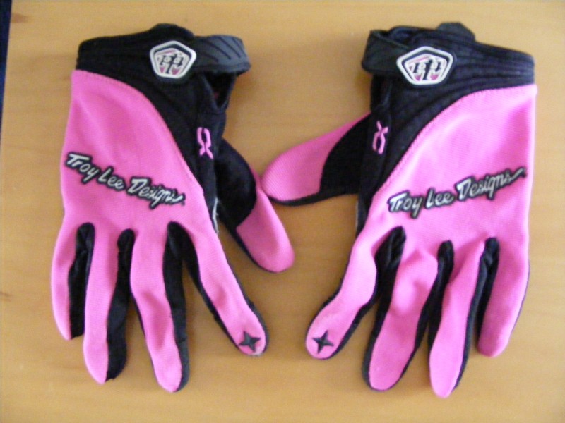 hardly used troy lee pink gloves