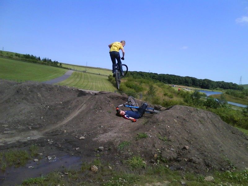 lewy fell off the berm and was lyin there for ages so i just went for it. MOTIE 40