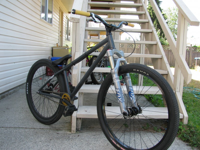 my bike finally done. now i can save up for a freeride bike. specs on request