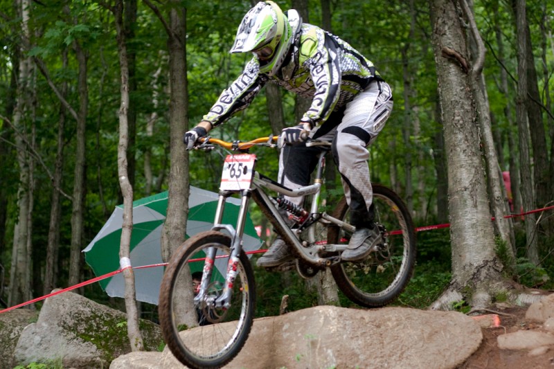 XMS Devinci Rider dropping in.