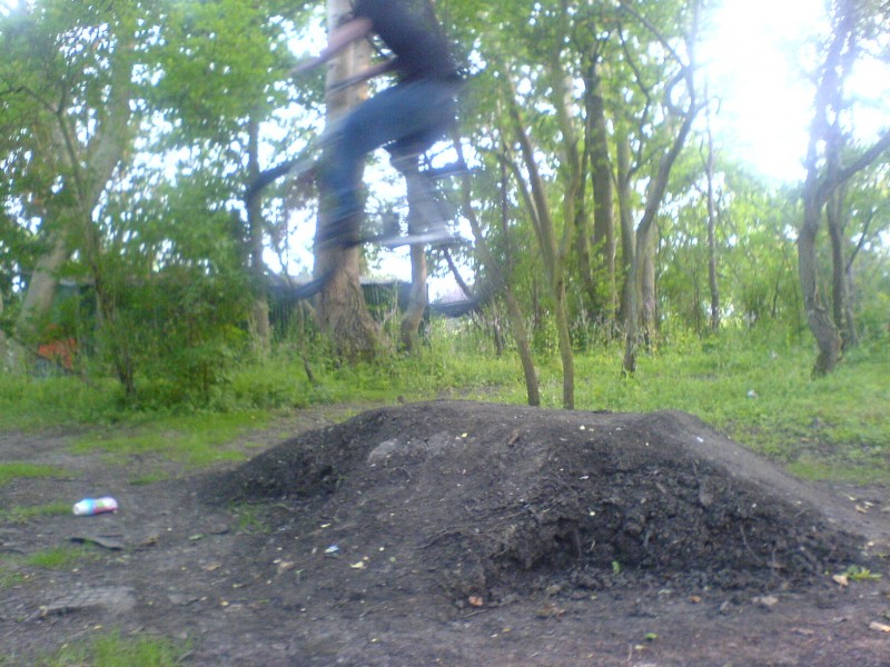 dodgy jump me and some mates found at the local cricket pitch :D