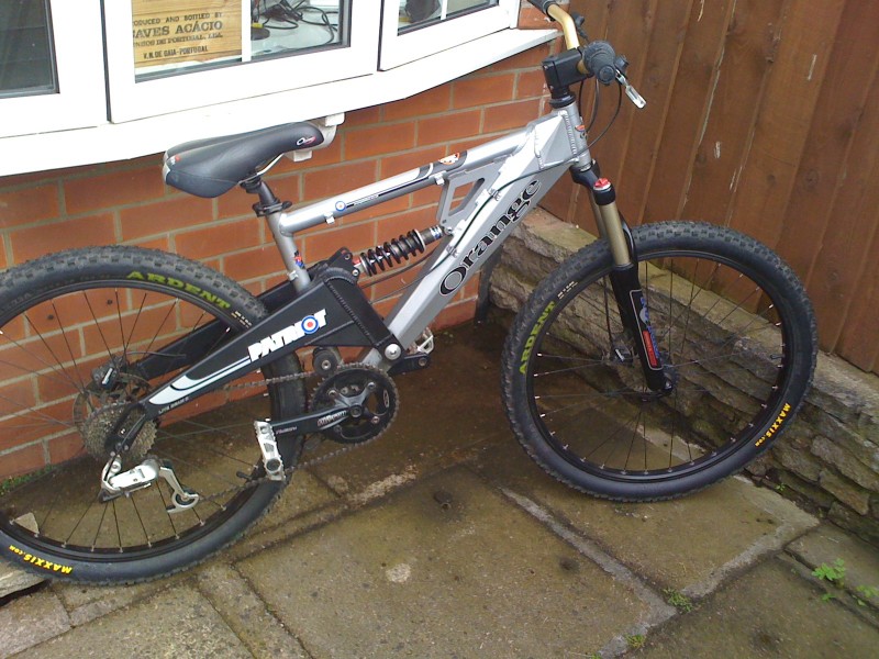 My Patriot - Bought from Kieron on Pinkbike for this project. This pic is mid personal modification