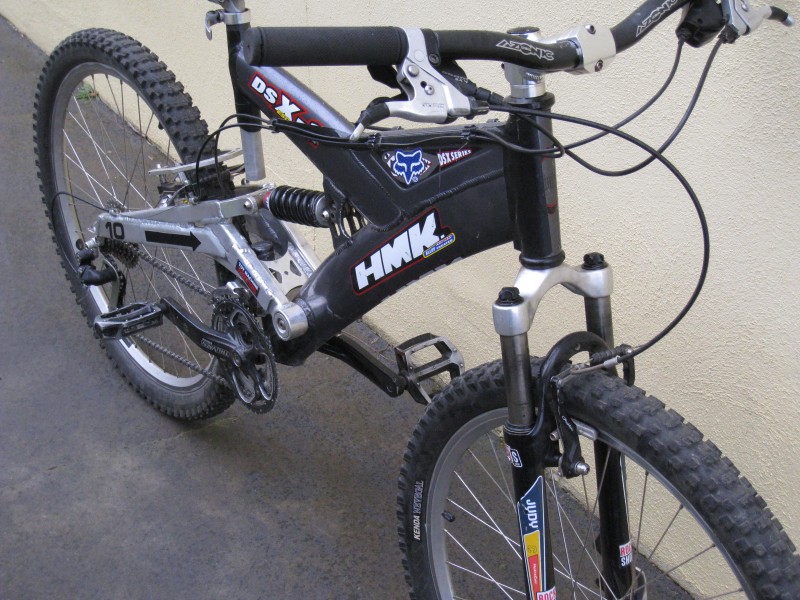 hmk mountain bike