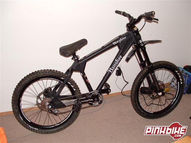 WHOLE BIKE!! 2004 Morphine, 05 fork and cranks, nrg pedals, 24inch trail pimps ( Front and rear) 2.5 kendas. and it goes on..